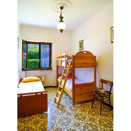 קנוביו Casa Fiorella מראה חיצוני תמונה