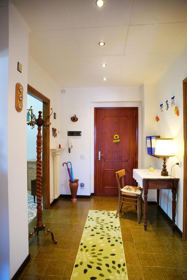 קנוביו Casa Fiorella מראה חיצוני תמונה